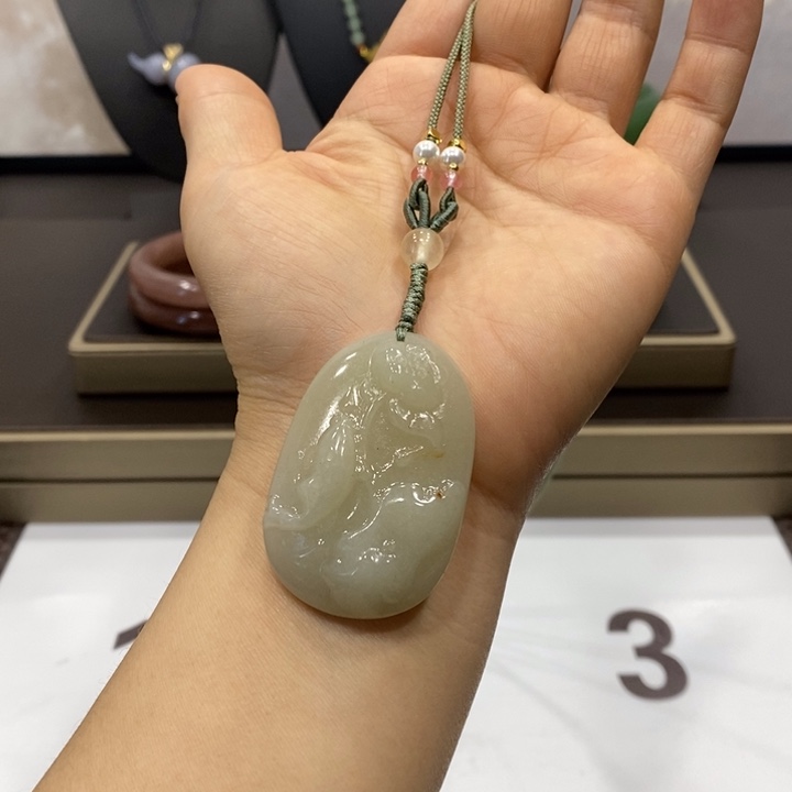 东陵石手镯未镶嵌