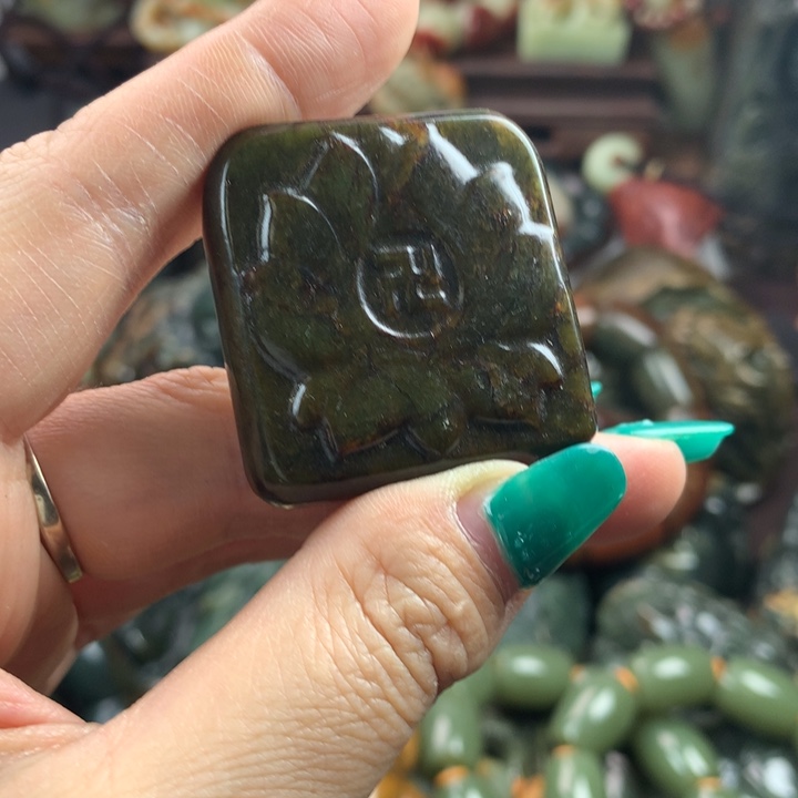 岫岩河磨玉（透闪石质玉）手把未镶嵌