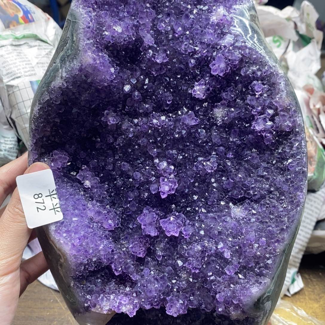 紫晶乌拉圭未镶嵌
