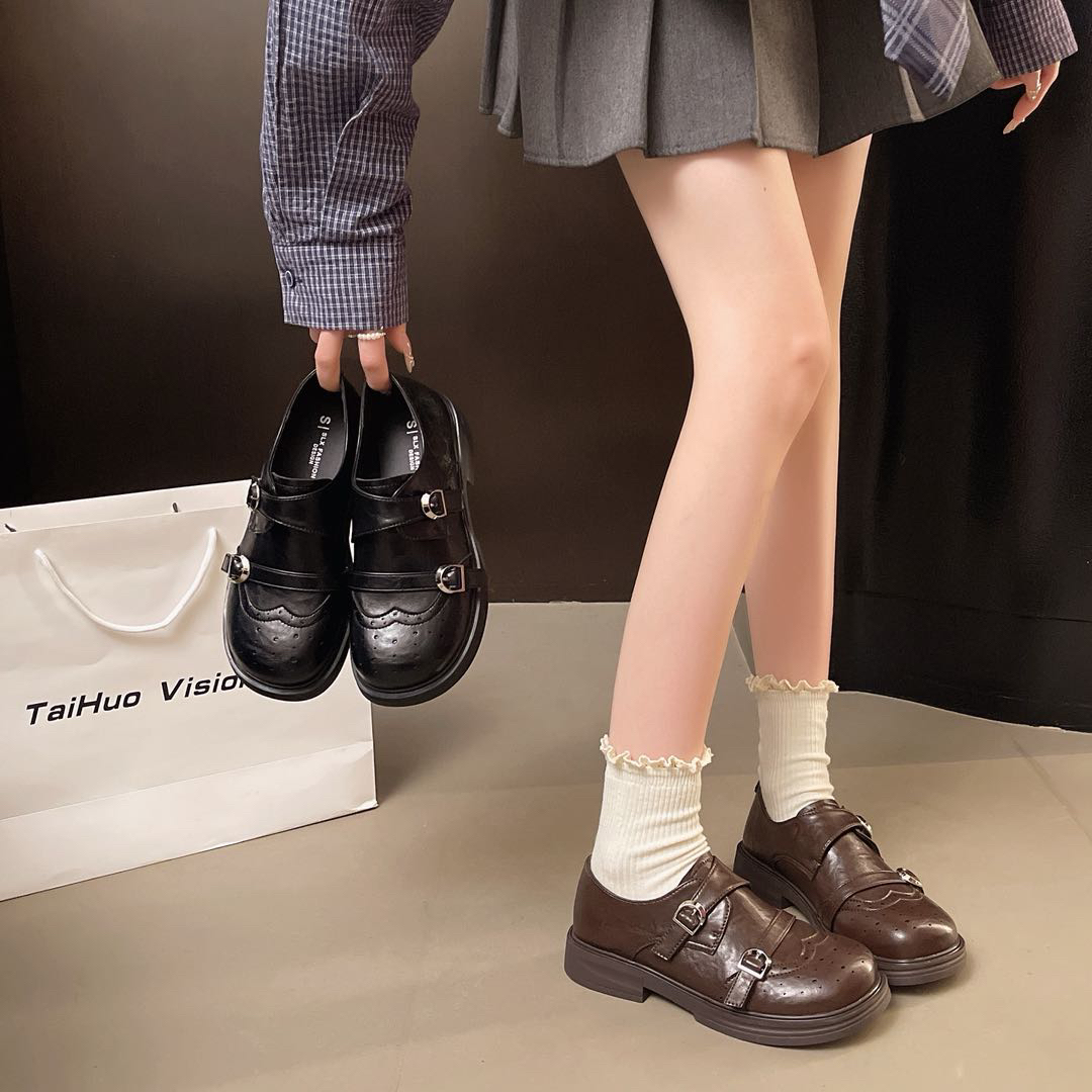 【喜喜】2026早春新款复古英伦风布洛克雕花一字带厚底方圆乐福鞋