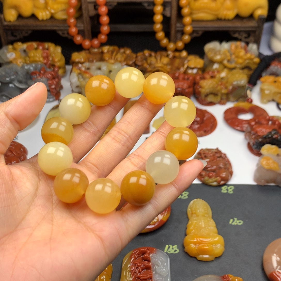 石英质玉（黄龙玉）挂件未镶嵌