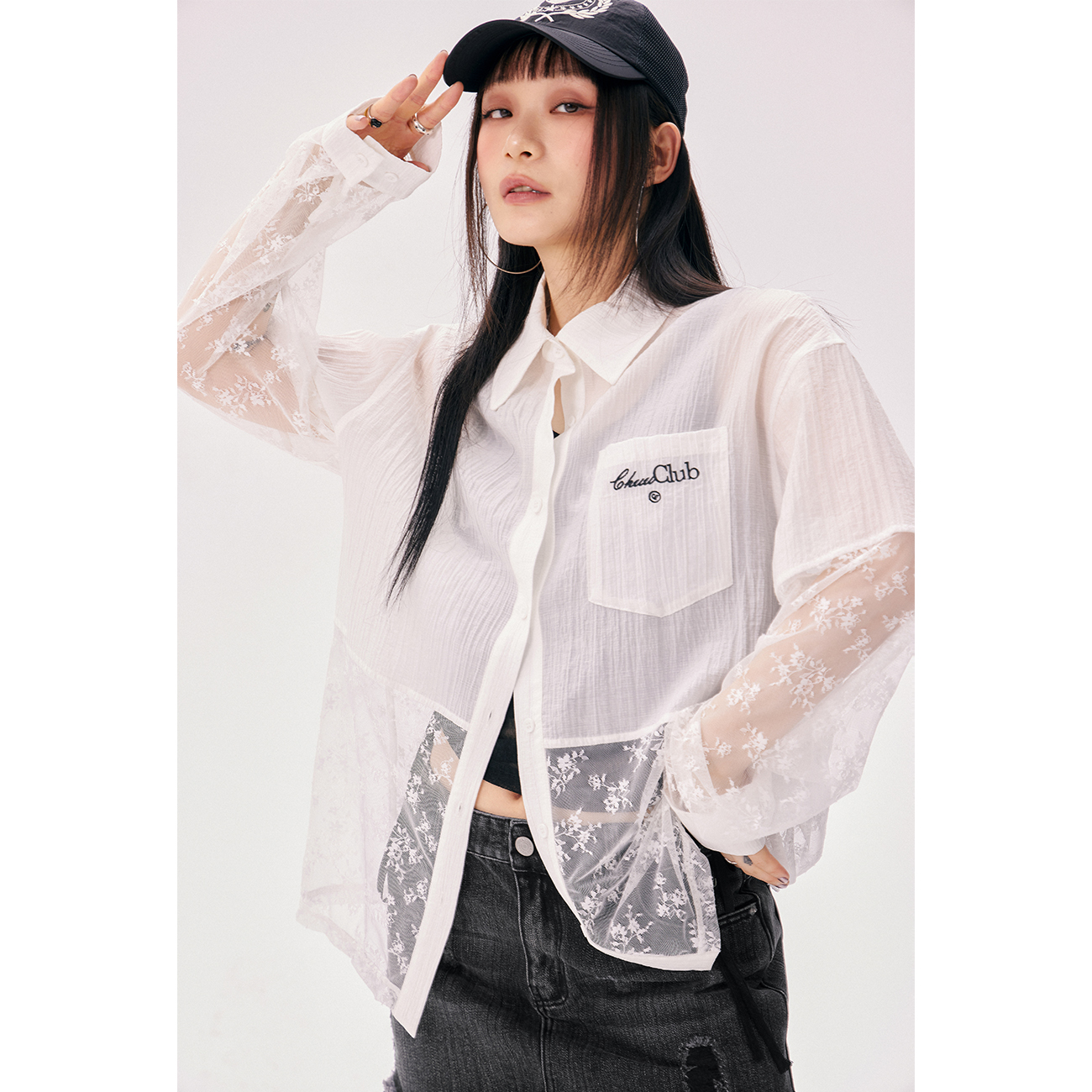 CHUU夏季女装蕾丝拼接设计刺绣翻领罩衫辣妹穿搭韩系衬衫