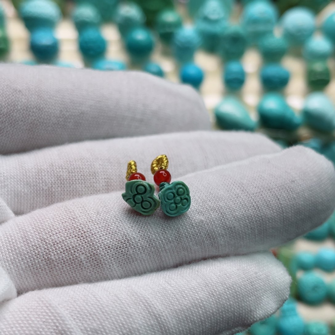 南红玛瑙颈饰未镶嵌