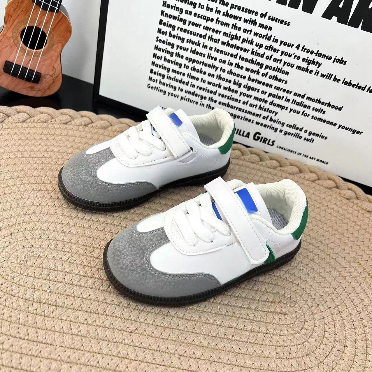 2025春季儿童新款魔术贴平底透气百搭休闲学生板鞋阿甘鞋XC3119