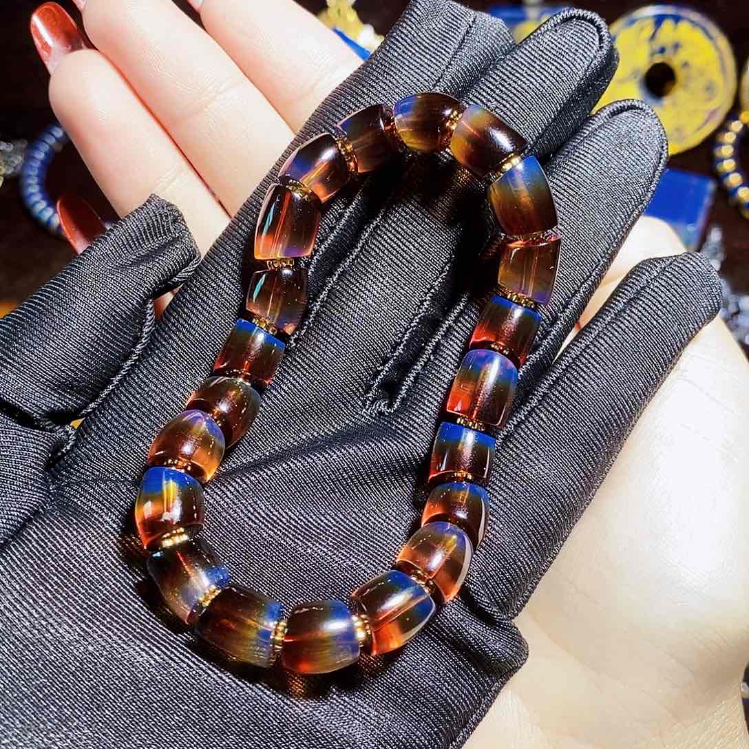 蓝珀珠宝奇石未镶嵌红蓝妖色色标大肠8加