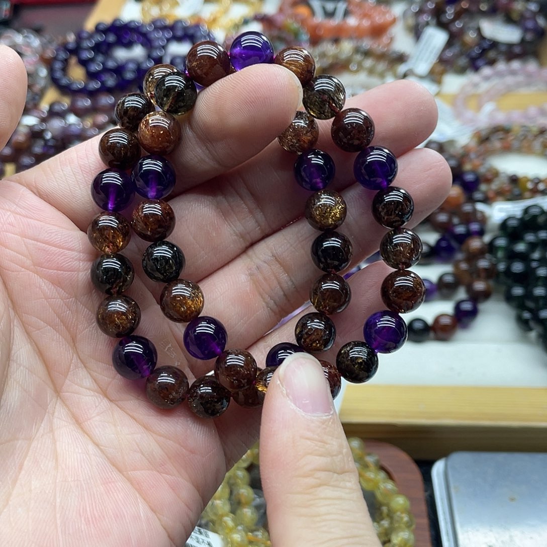 水晶手串未镶嵌多样性发货发一条