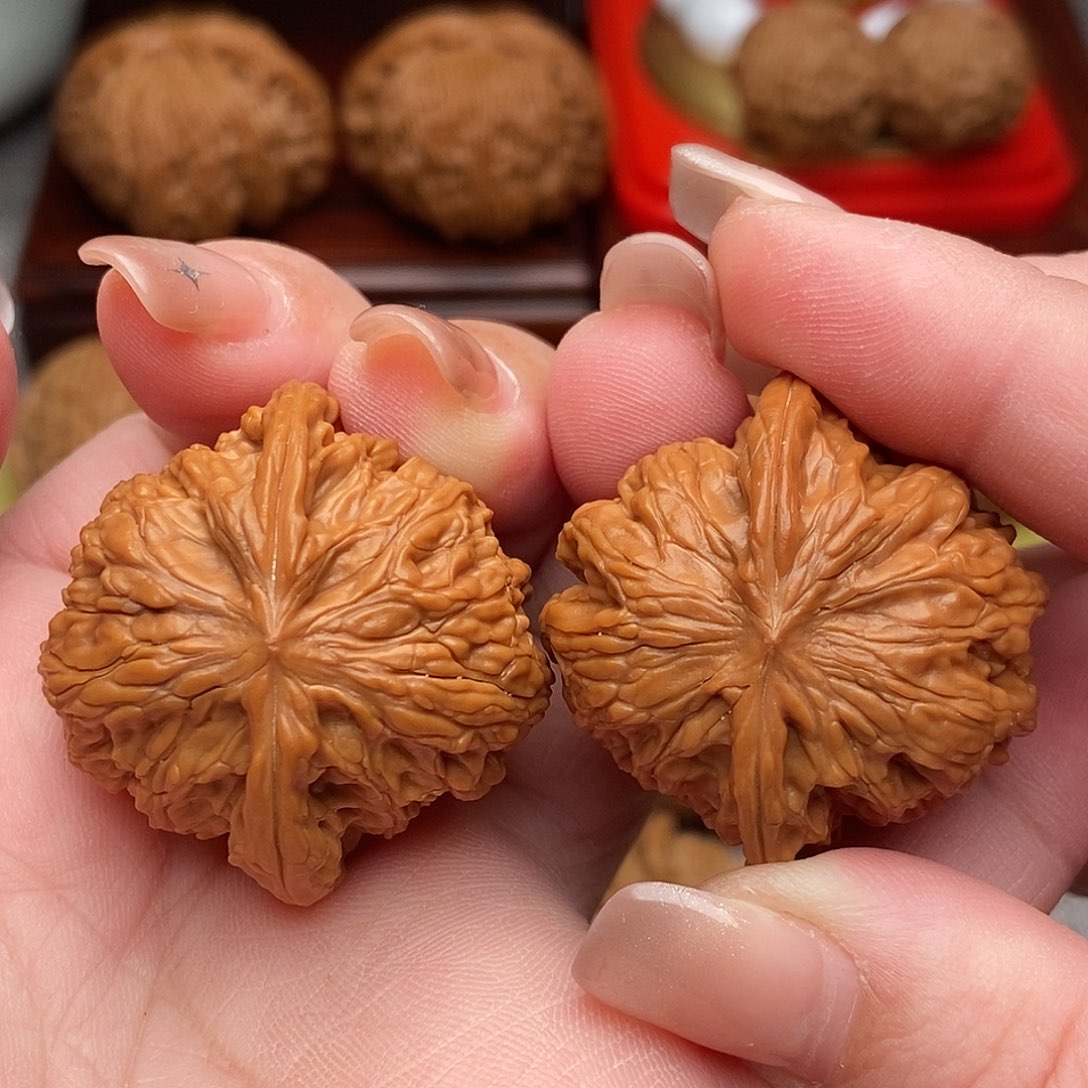 把件文玩核桃36全品毕业山地石子磨