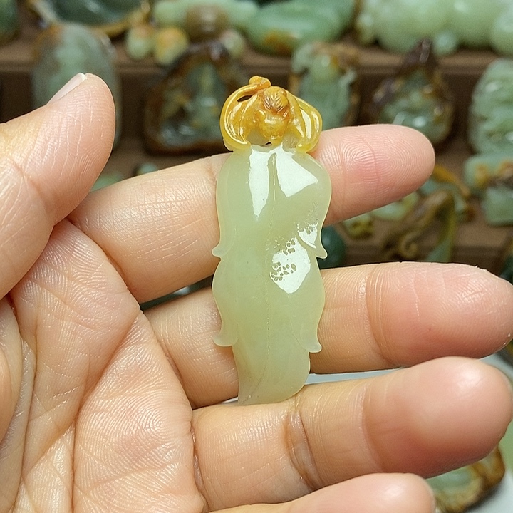 岫岩河磨玉（透闪石质玉）未镶嵌颈饰