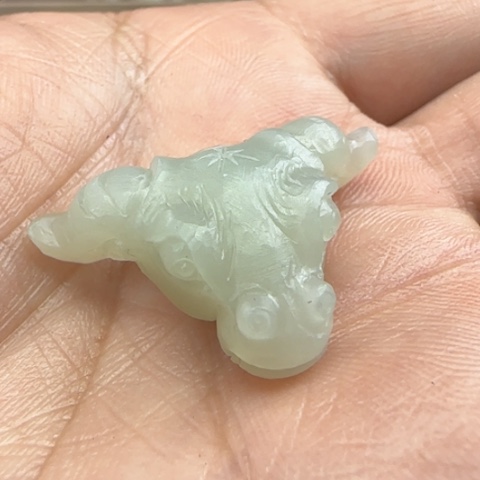 和田玉颈饰未镶嵌定制