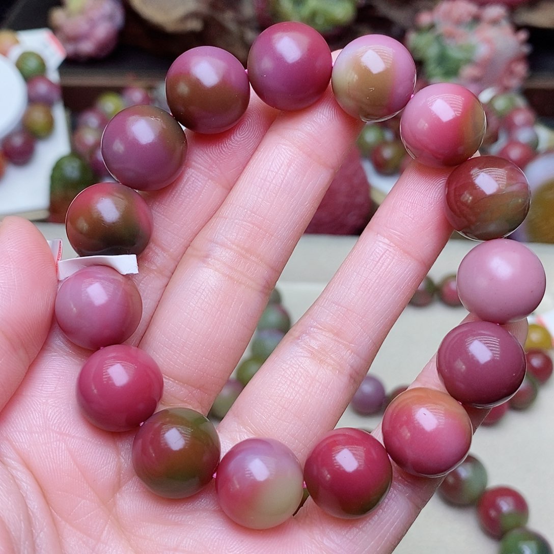 玛瑙/玉髓珠宝奇石未镶嵌渝*静盐源玛瑙定制