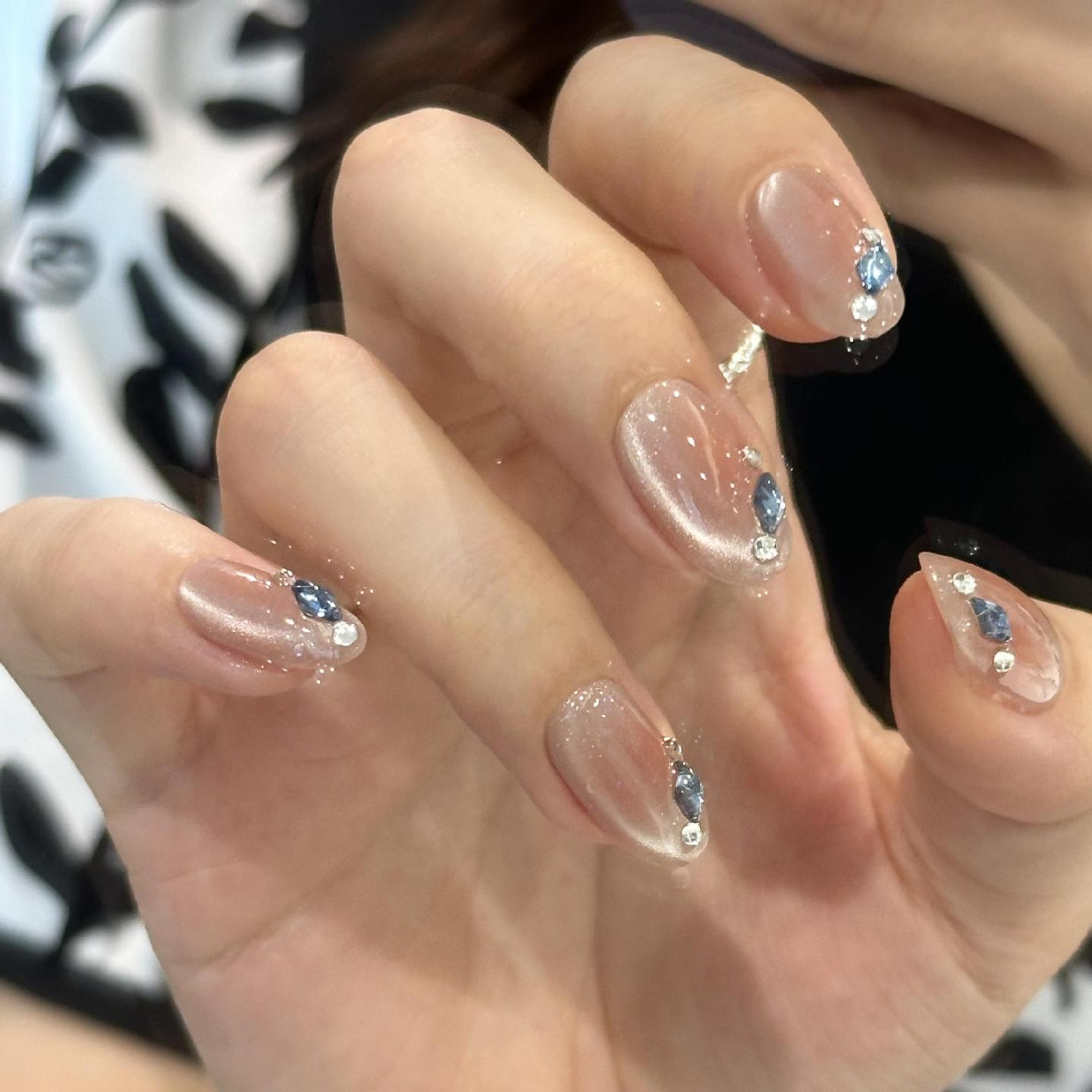 氛围感小钻纯手工穿戴甲成品显白美甲贴片可拆卸