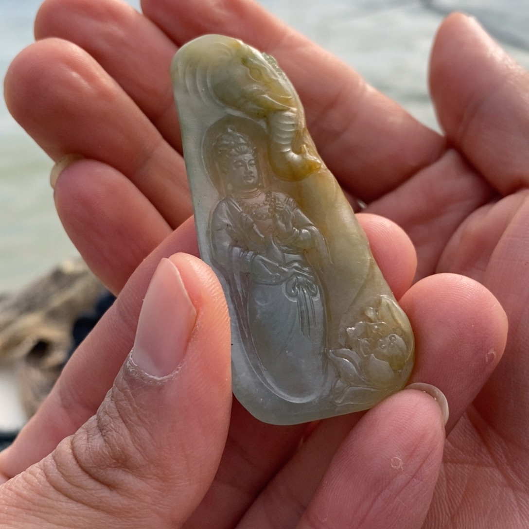 定制翡翠未镶嵌翡翠