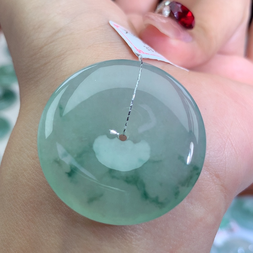 【闪购商品】翡翠吊坠(不含链)未镶嵌