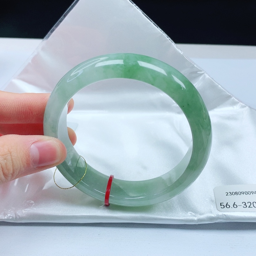 【闪购商品】翡翠手镯未镶嵌天然缅甸a货手镯56+