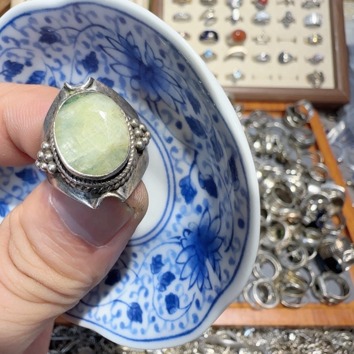 瓷片绿**瘦瓷器的制作工艺