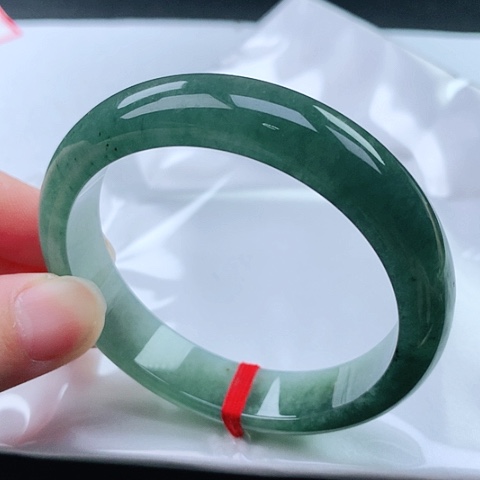 翡翠手镯未镶嵌9 号翡翠手镯
