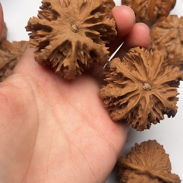 核桃秦岭文玩核桃核桃