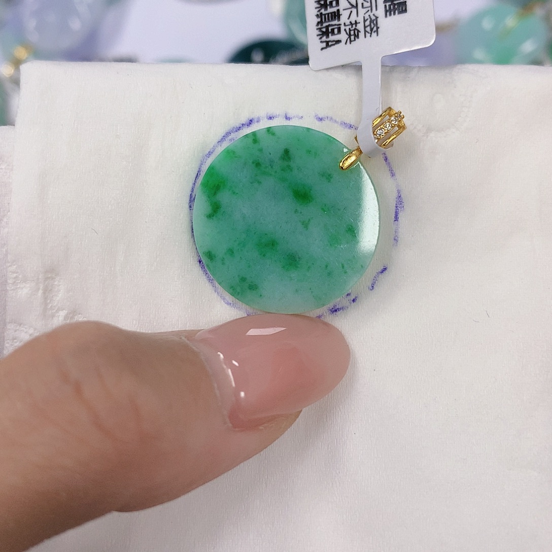 翡翠银S925镶嵌颈饰天然翡翠a货 百元以上9米证书费自理