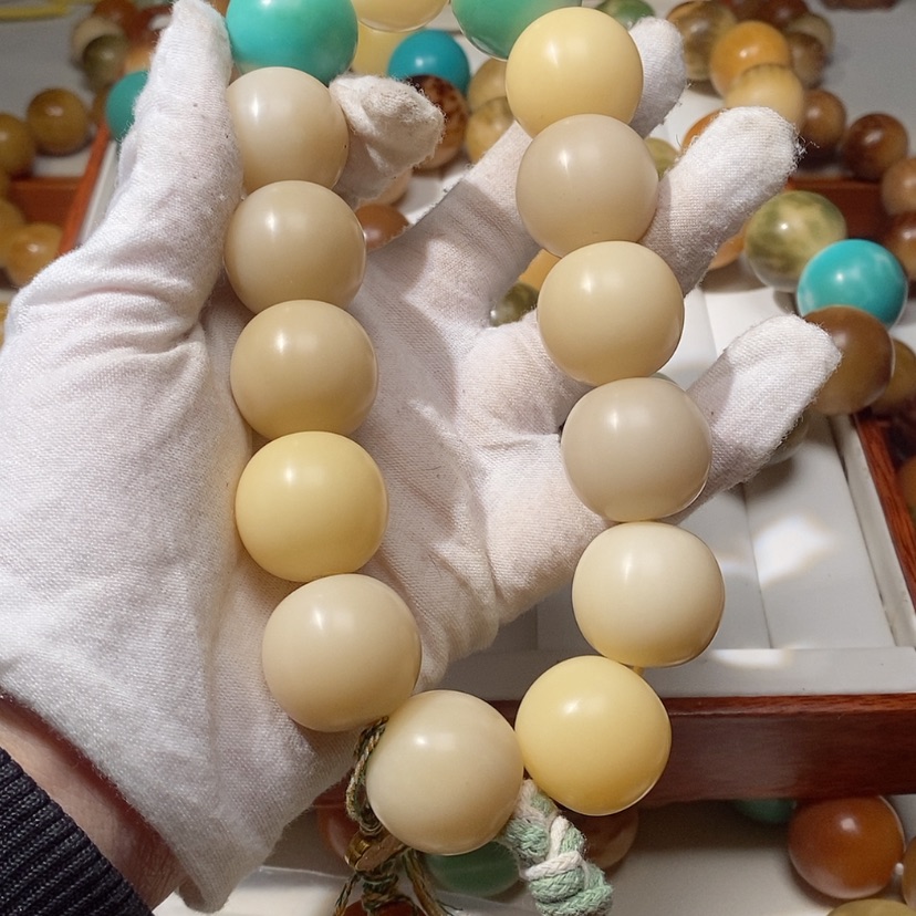 【闪购商品】菩提根/象牙果吊坠23mm瑕310