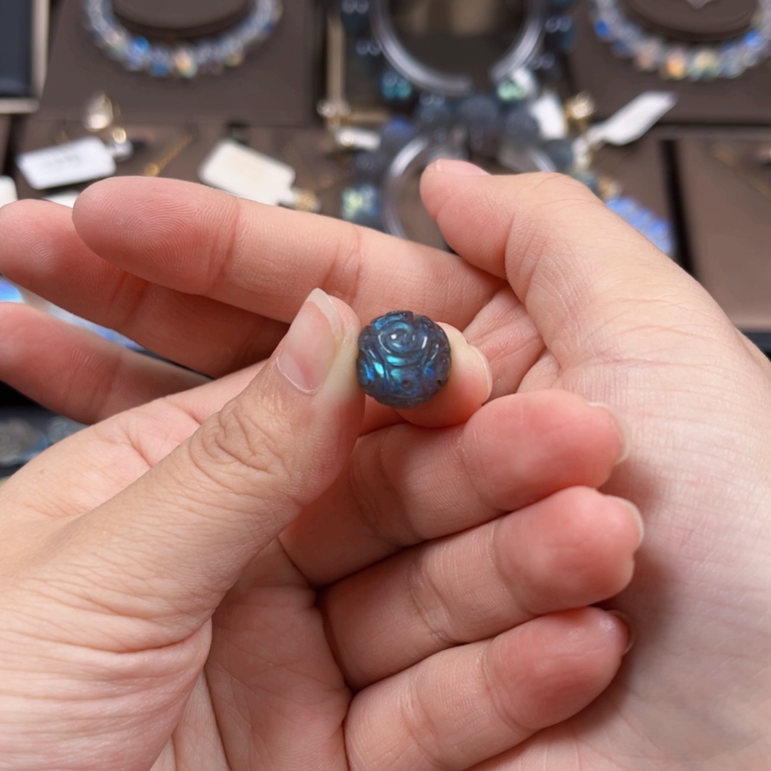 长石裸石未镶嵌晚*?12.3左右