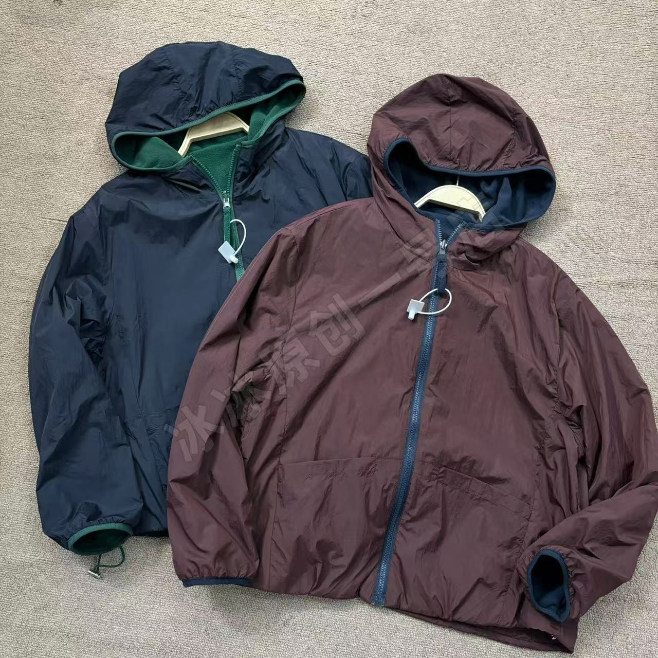 【冰冰一号店】新秋冬款89070 9连帽两面穿外套休闲时尚加摇粒绒