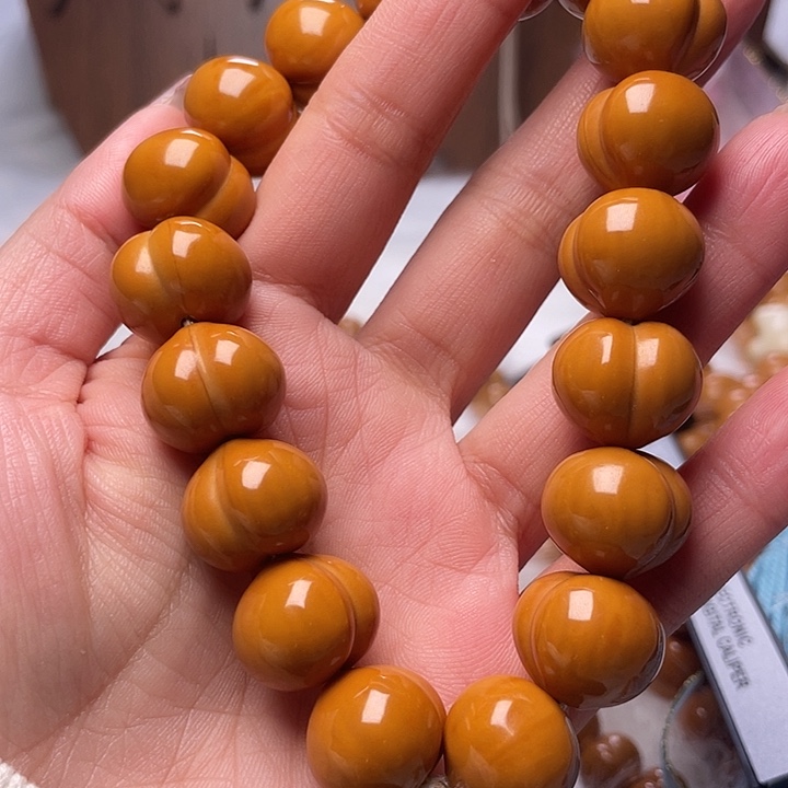 牵***绊吊坠猴头核桃16尺寸柯基屁桃