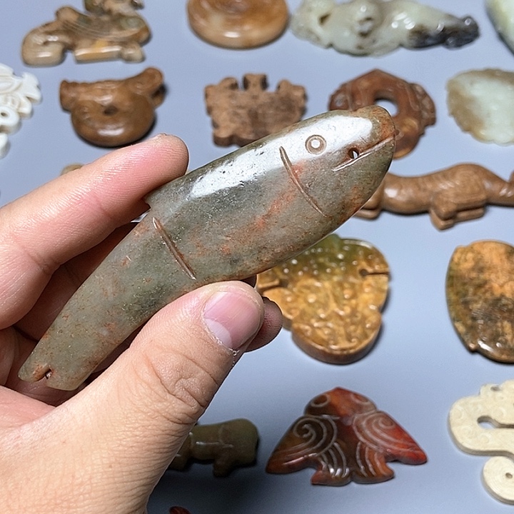 和田玉未镶嵌颈饰26