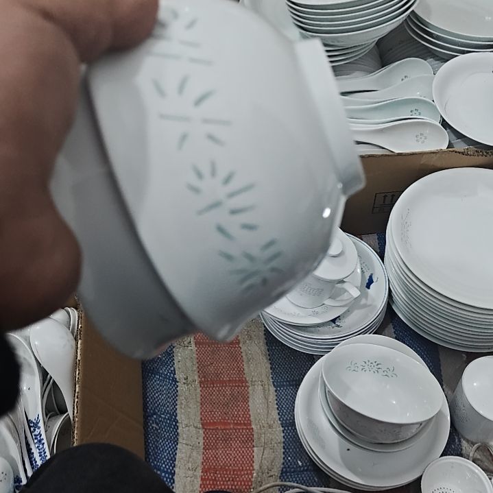 瓷玲珑青色6寸面碗2个微瑕疵