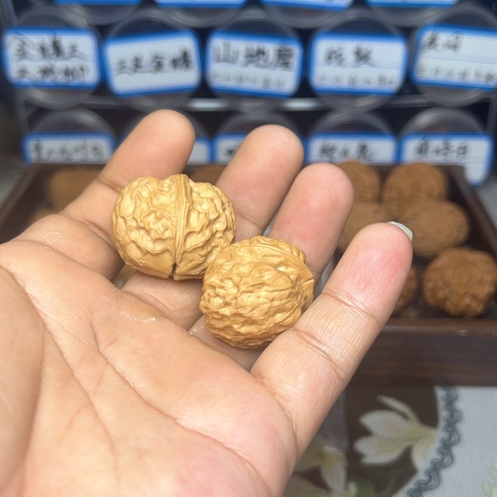 文玩核桃吊坠?**秋55555555