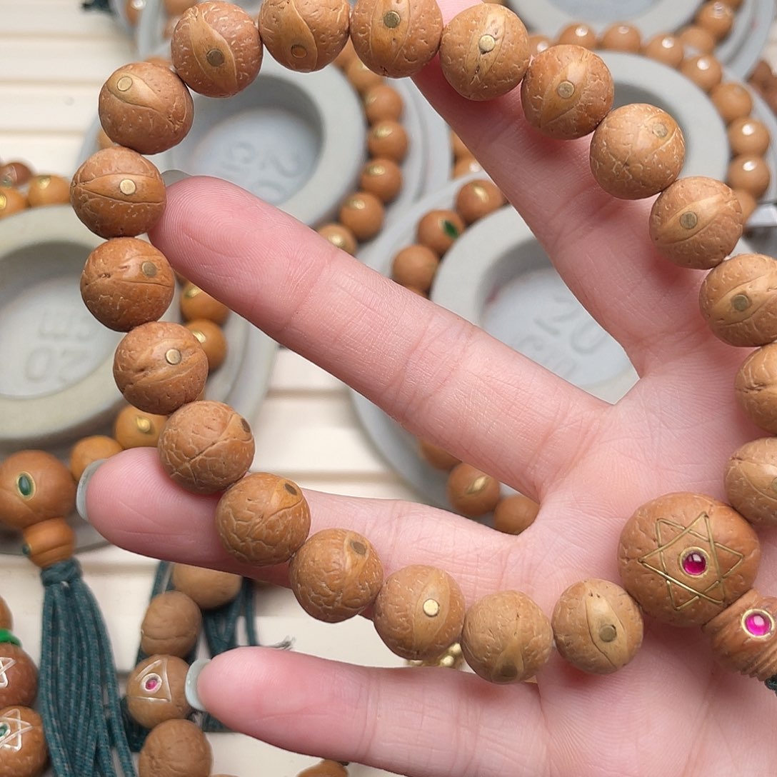 吊坠凤眼菩提爆*紫金