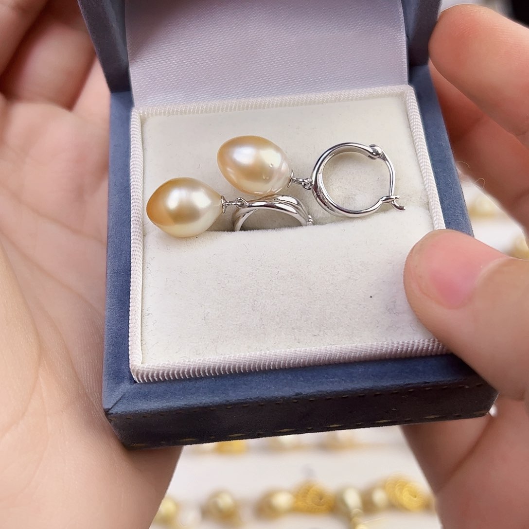 海水珍珠耳饰未镶嵌