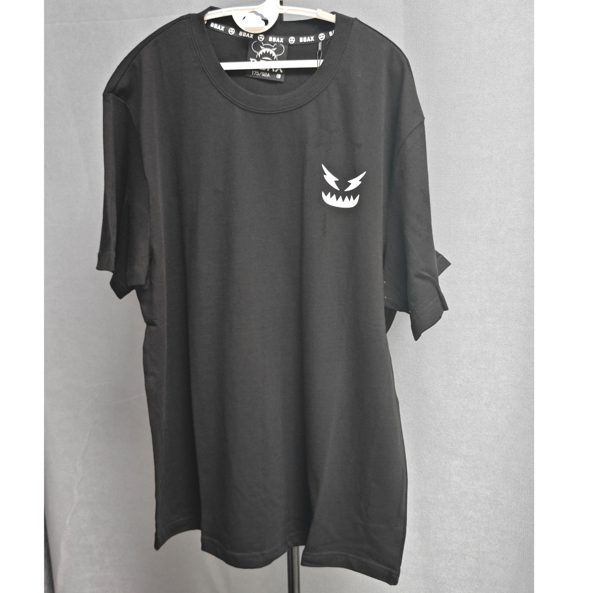 小熊印花夏季卡通动漫短袖常规T恤透气圆领男装舒适时尚