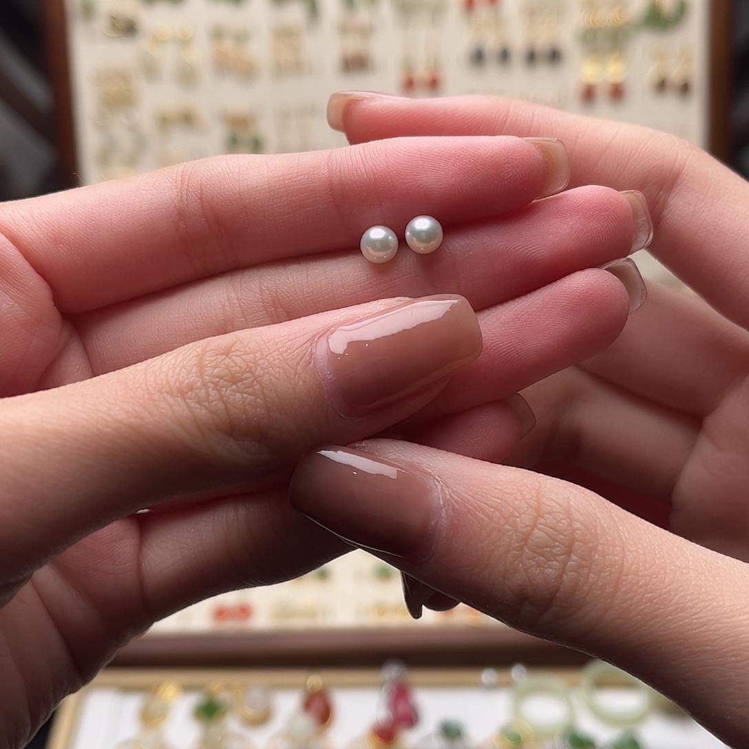 和田玉银S925镀金镶嵌耳饰