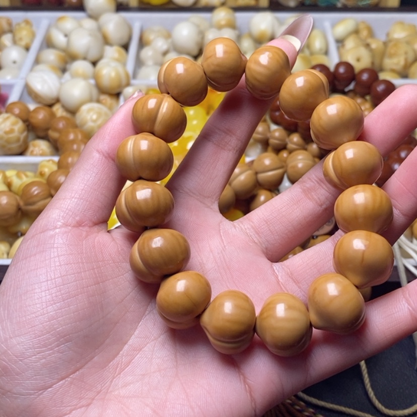 【闪购商品】吊坠猴头核桃摄****?