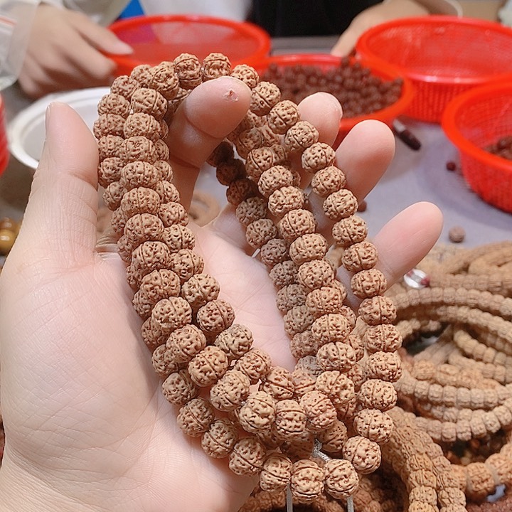 金刚菩提吊坠奥迪梅花