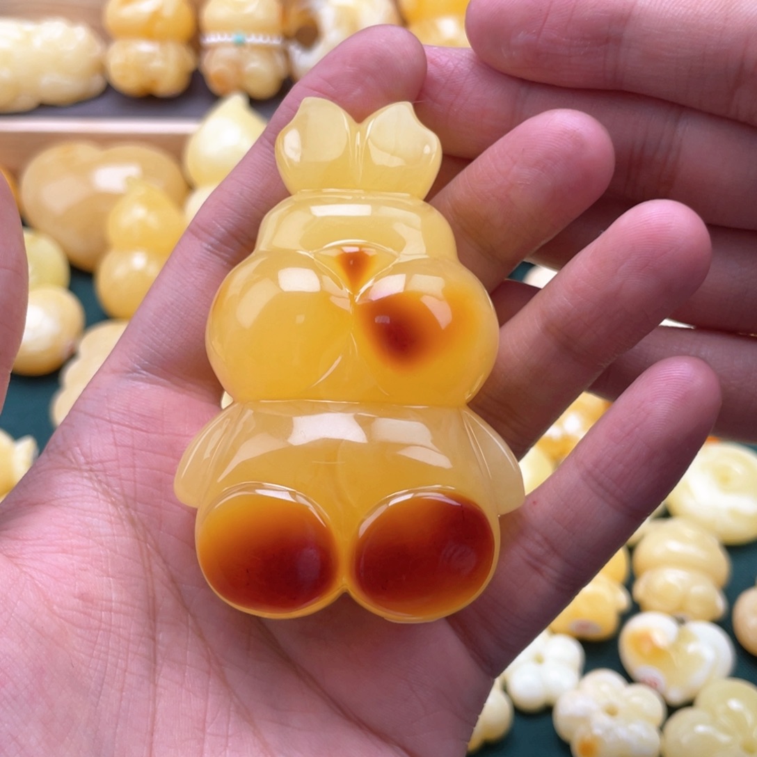 琥珀未镶嵌裸石蜜蜡