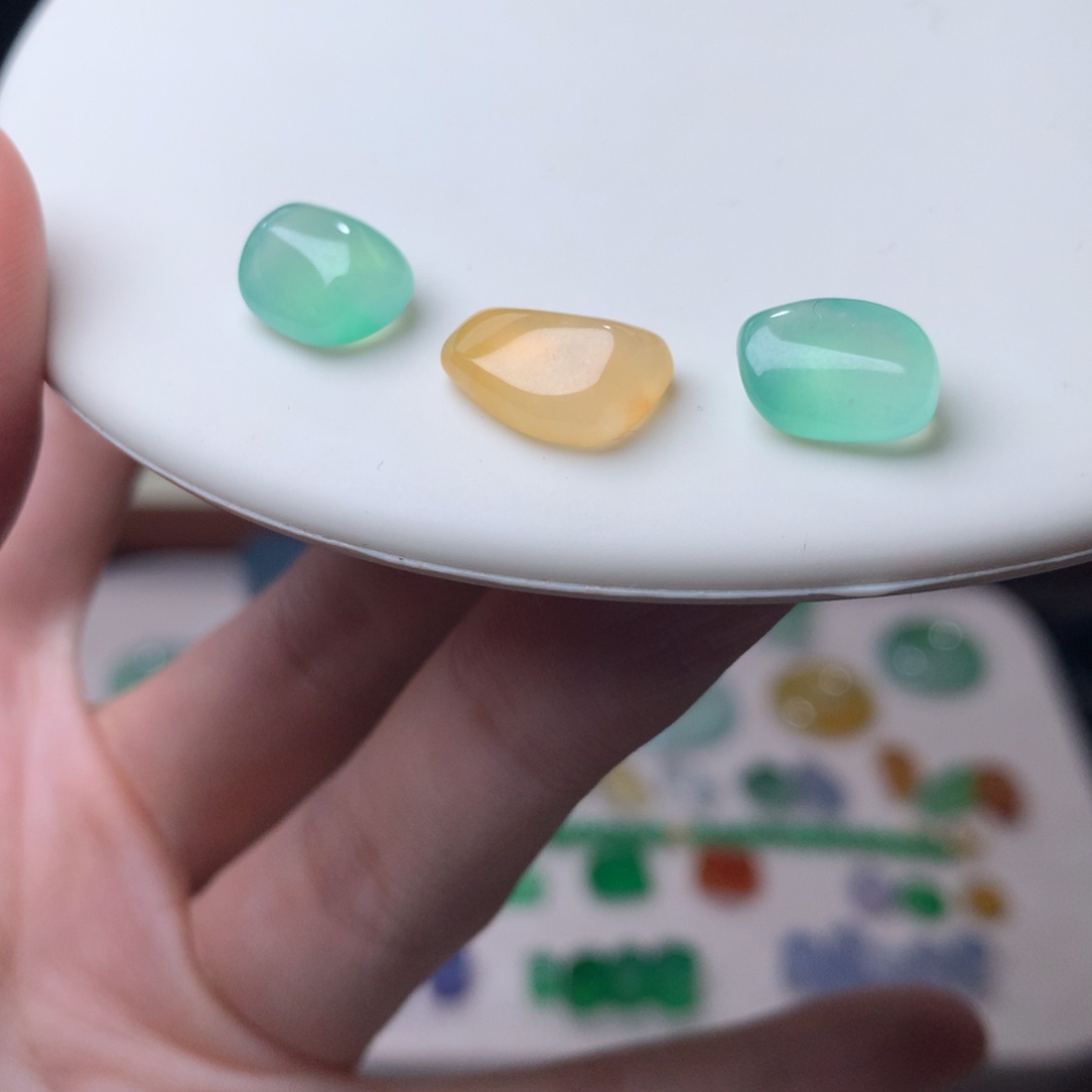 翡翠散珠天然翡翠