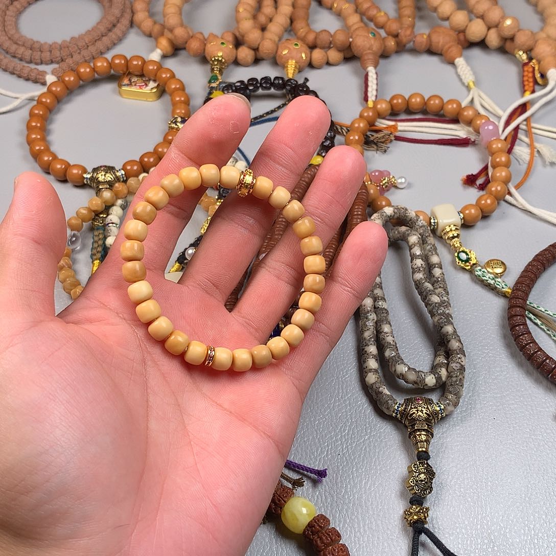 吊坠龙脊菩提。。。。。。。。。。