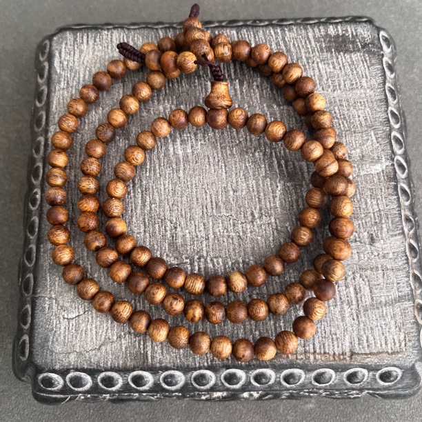 沉香【老香厂】A272海南绿棋圆珠6mm多圈手串（多样性发一）