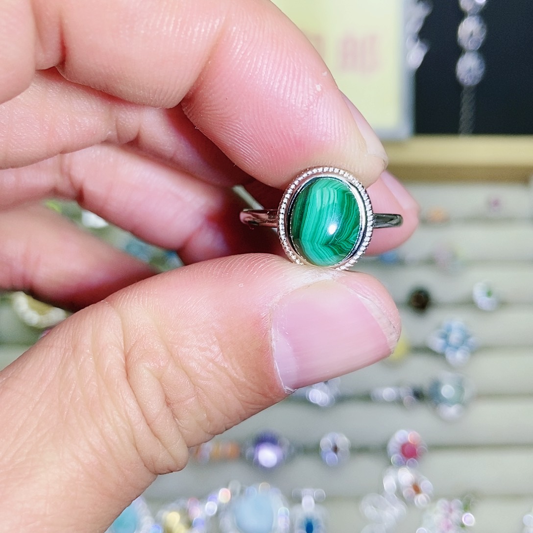 【闪购商品】未镶嵌孔雀石戒指