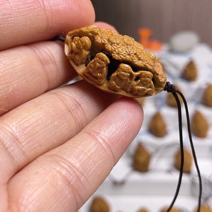 橄榄核吊坠橄榄核