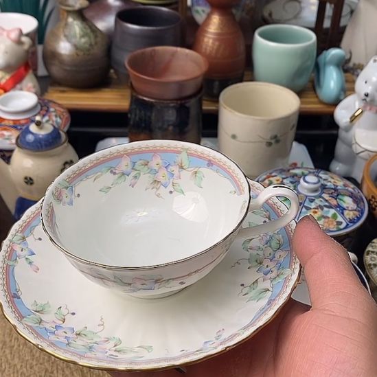    中古物品默认微瑕，谨慎参拍，满18包邮！