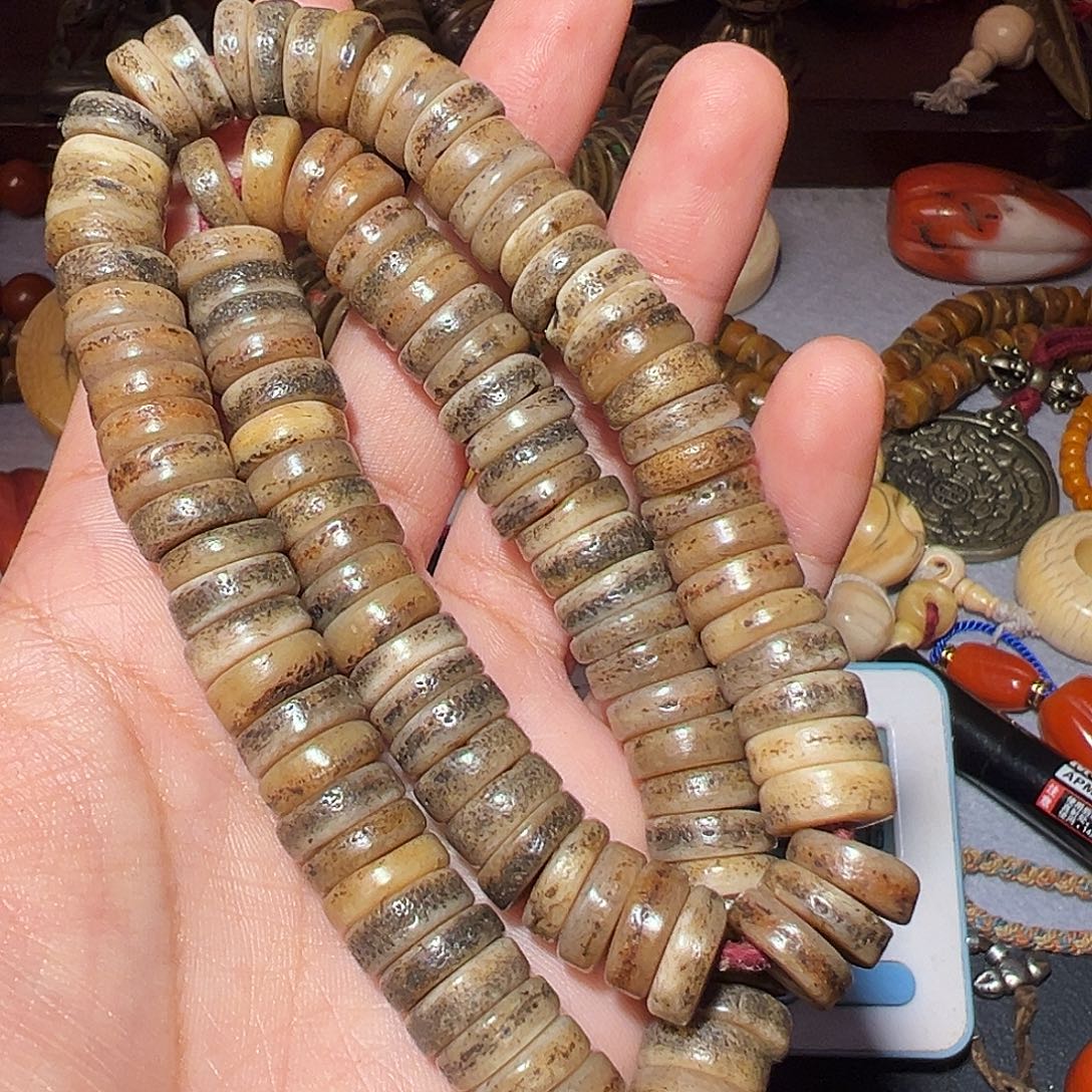 重***哥非洲紫檀（红花梨）