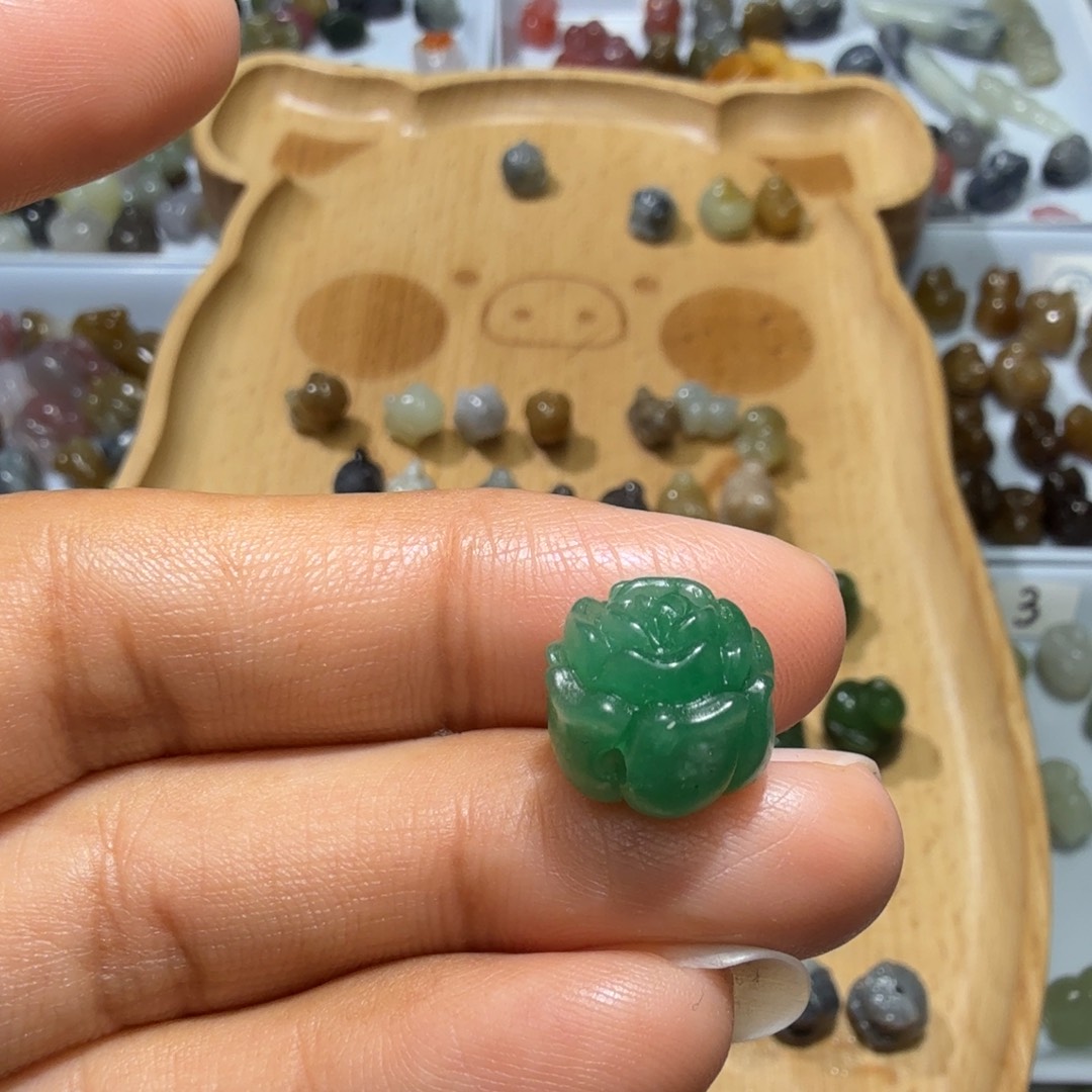 用***2和田玉未镶嵌珠宝奇石