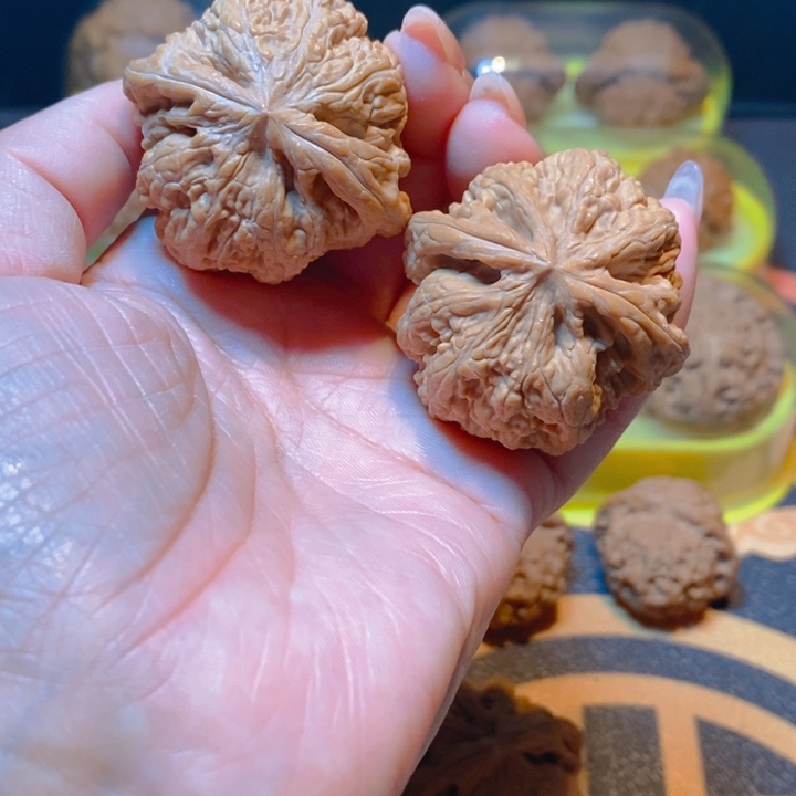 文玩核桃吊坠?***?粗筋42