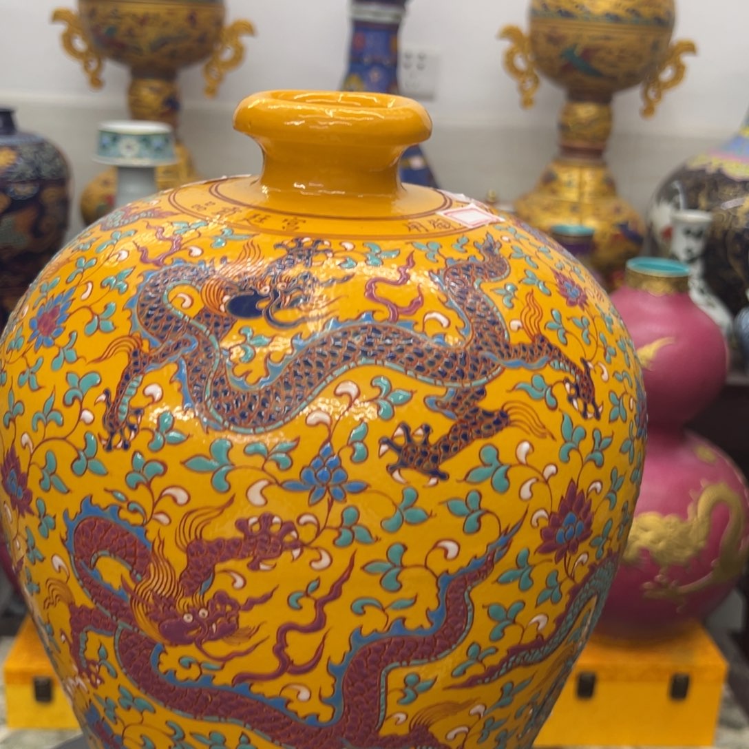 精美陶瓷摆件立件