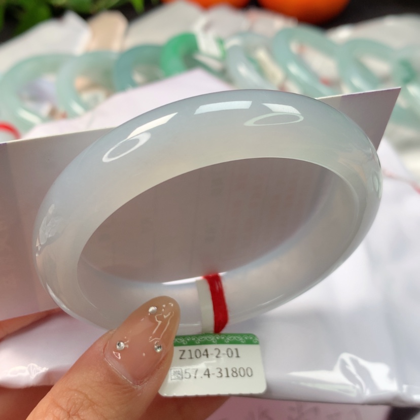 【闪购商品】翡翠手镯未镶嵌天然翡翠手镯