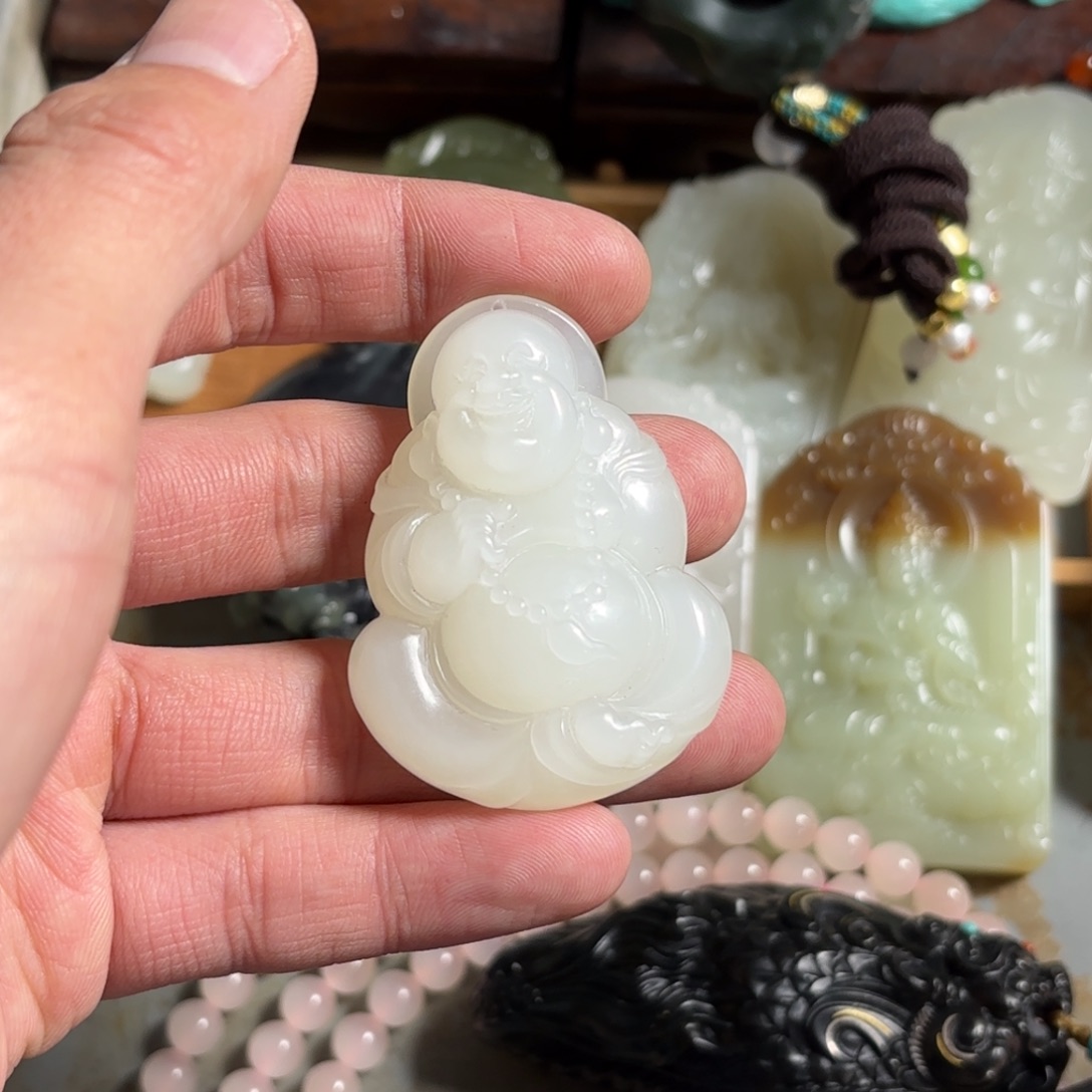 冬***阳和田玉未镶嵌挂件