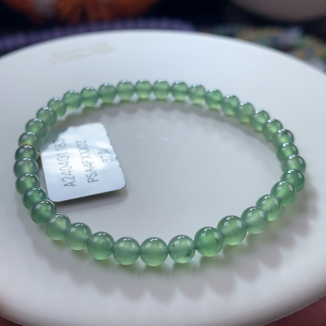 翡翠手链未镶嵌翡翠高冰橄榄绿卡4.70+