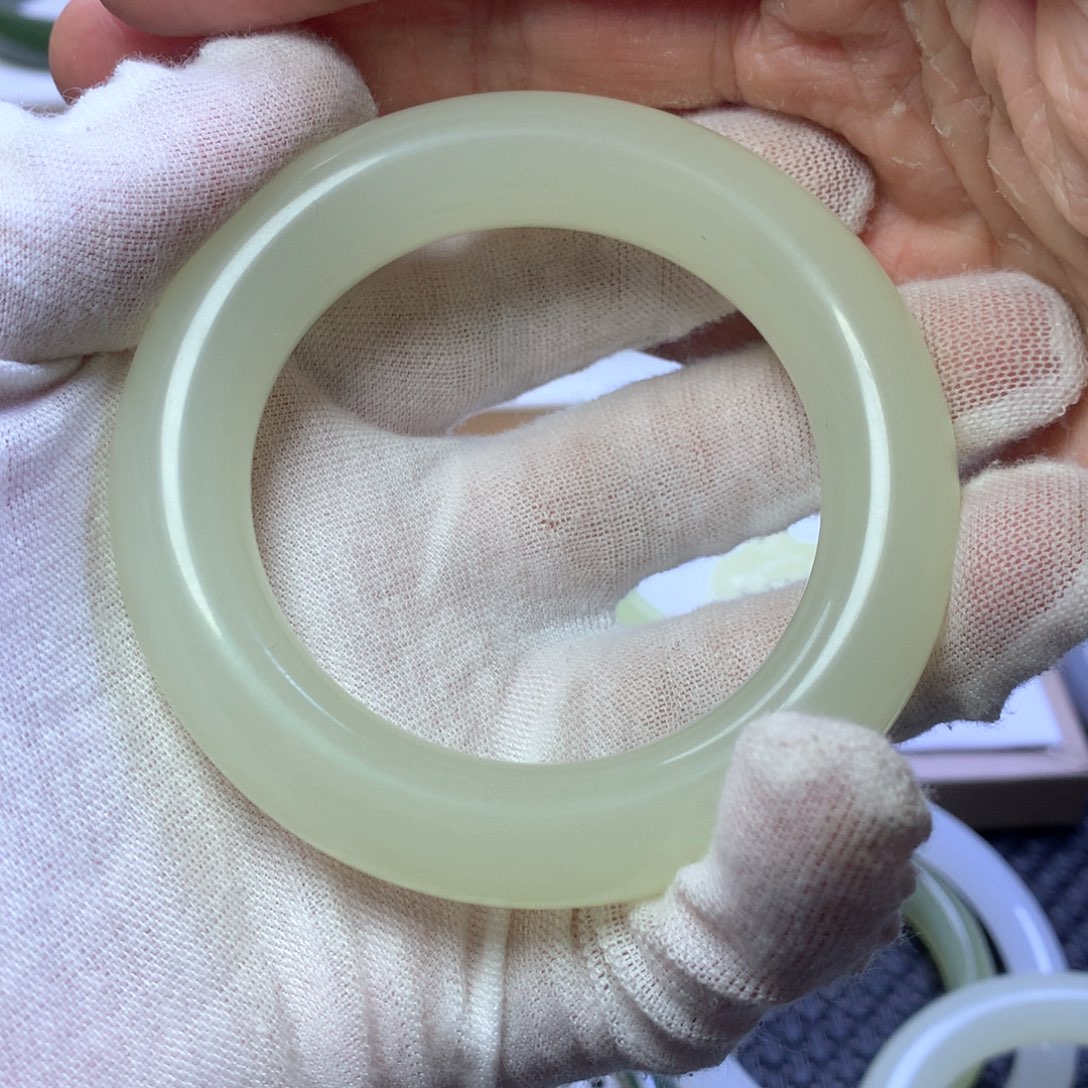 哲***铭非金属哲小姐姐定向链接56圈口胖圆条